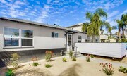 Photo - Beautiful Renovated 2bd with Yard Unit 4046