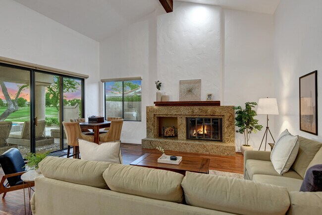 Photo - 54999 Southern Hill