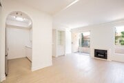 Photo - 1616 N Serrano Ave Unit 106