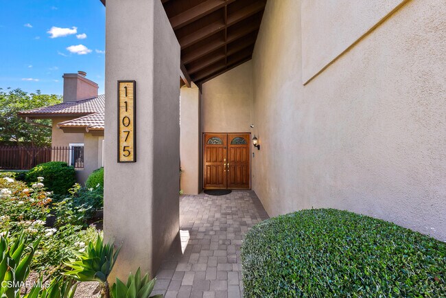 Photo - 11075 Oso Ave