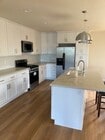 Kitchen - 507 N Helberta Ave Unit Lower