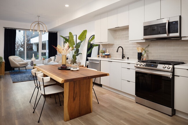 Photo - The Louise Los Feliz