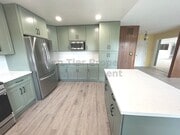 Photo - ***Oceanside Charmer 3 bed / 2 bath House ...