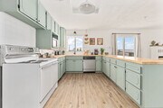 Photo - 6692 Valley View Dr