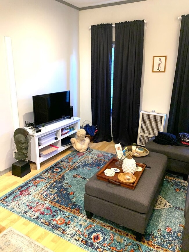 Photo - 2816 Ellendale Pl Unit 5