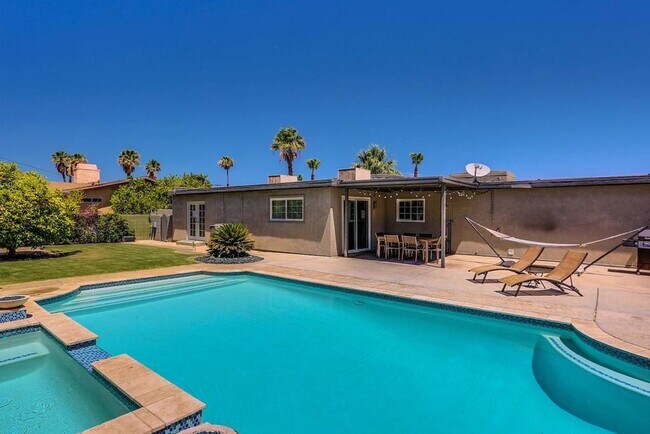 Photo - Family-Friendly Oasis in North Palm Springs