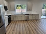 Photo - 15920 Eccles St