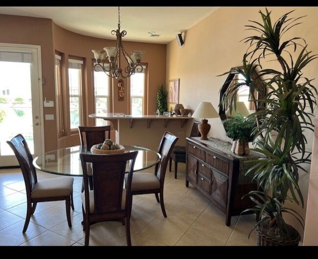 Photo - 111 Shoreline