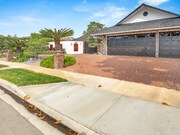 Photo - 1542 Santiago Dr House
