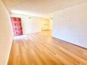 Photo - 4661 Larwin Ave