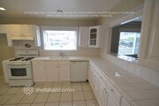 Photo - 17800 Tamcliff Ave