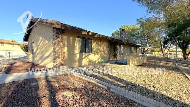 Photo - 15727 Tuscola Rd