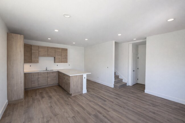 Photo - 2139 Balboa Ave Unit 2139 Balboa #1