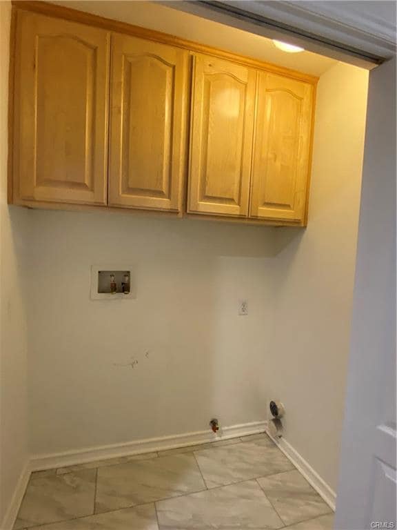 Photo - 19303 Cohasset St