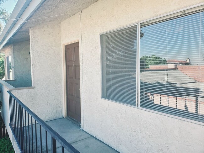 Photo - 2325 S Alma St Unit 2