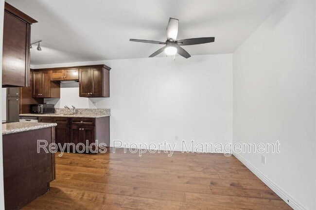 Photo - 2344 Hosp Way Unit 225