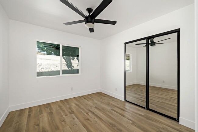 Photo - 4723 Albury Ave Unit 4725-01