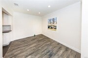 Photo - 716 W Glenoaks Blvd Condo