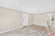 Photo - 8613 1/4 W Olympic Blvd