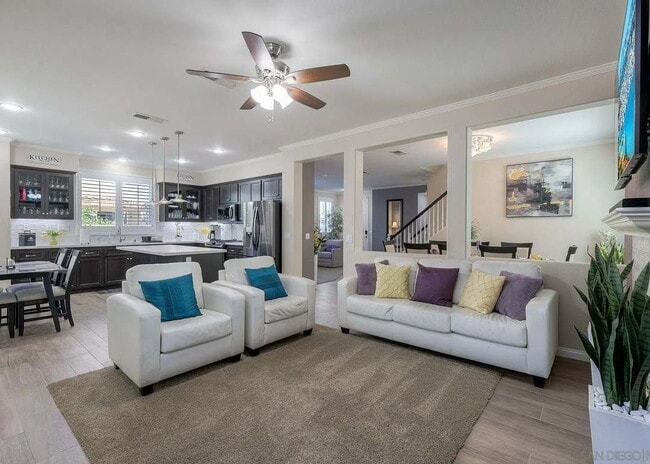 Photo - 5303 Seaglen Way