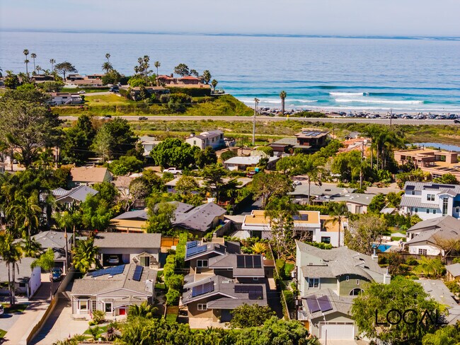 Photo - 801 N Rios Ave