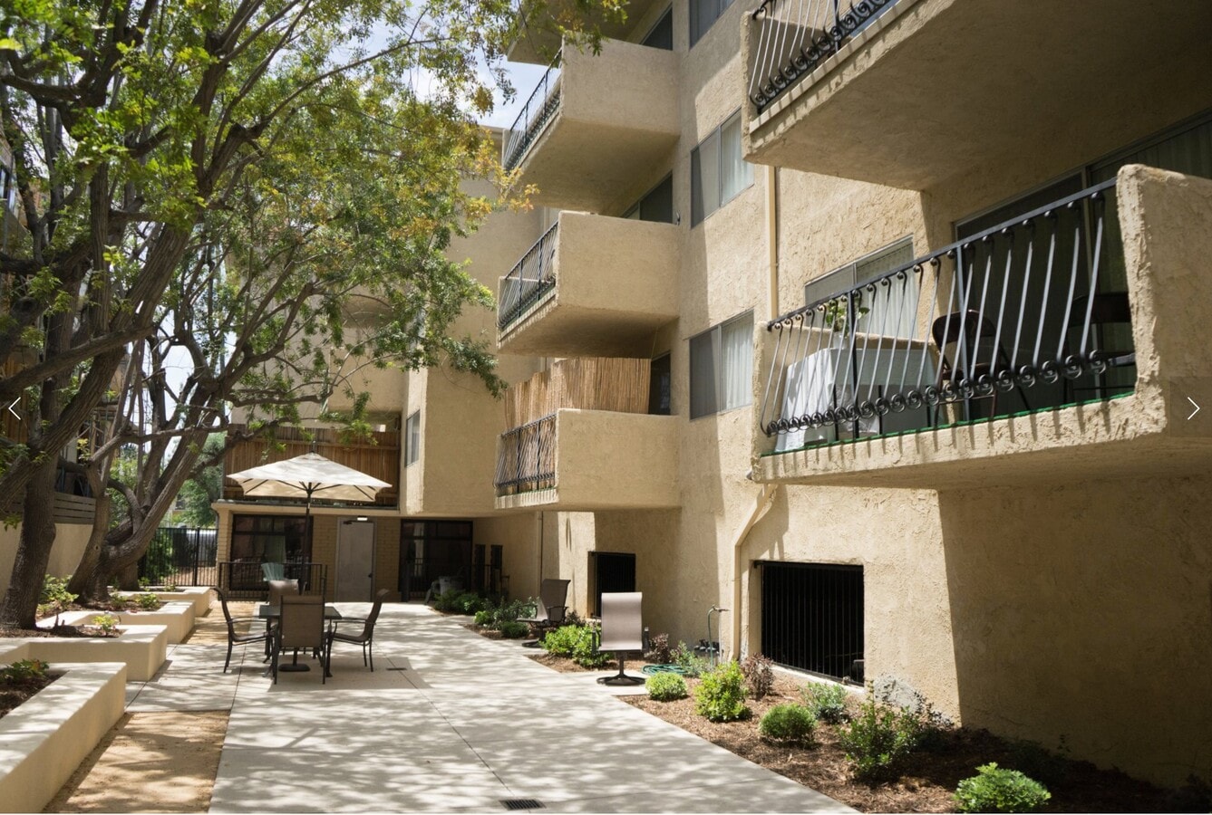 Photo - 518 S El Molino Ave Unit 306
