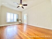 Photo - 4846 Rosewood Ave Unit 8