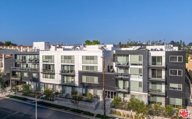 Photo - 957 Figueroa Terrace Unit 321