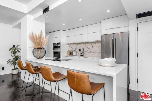 Photo - 7250 Franklin Ave Unit 116