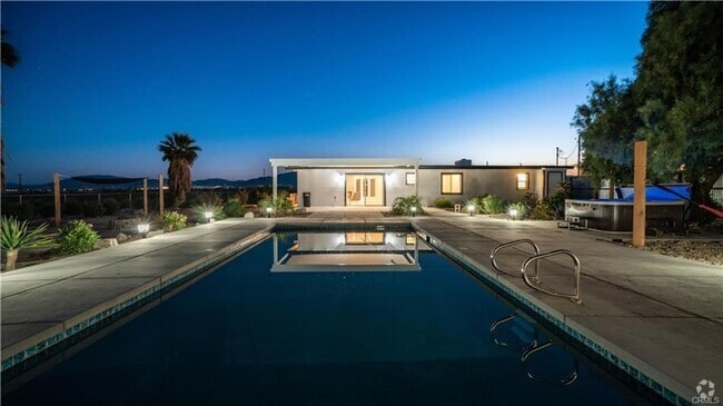 Building Photo - Pool Estate for Lease Rental