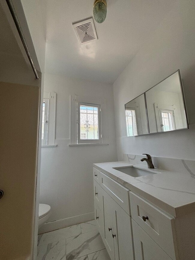 Photo - 5306 Cimarron St