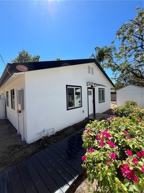 Photo - 17358 Lemac St