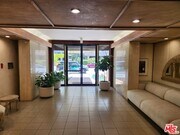 Photo - 117 S Doheny Dr Condo Unit 313