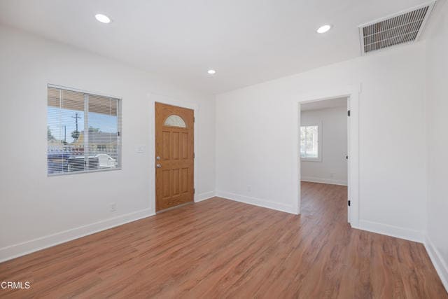 Photo - 121 S Lotus Ave