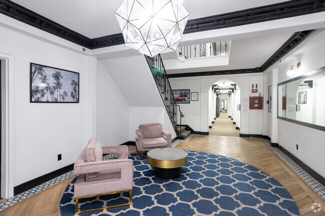 Lobby - Casa Real