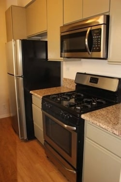 Photo - 124 S. Reeves Drive