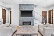 Photo - 801 N Kilkea Dr