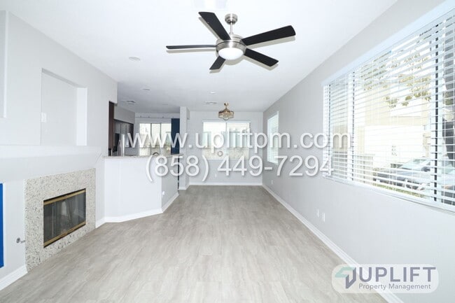 3 Bed, 2.5 bath Condo w/ Central HVAC, Lau... - 3 Bed, 2.5 bath Condo w/ Central HVAC, Lau...