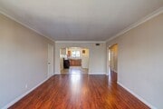 Photo - 1154 S Plymouth Blvd Unit 3