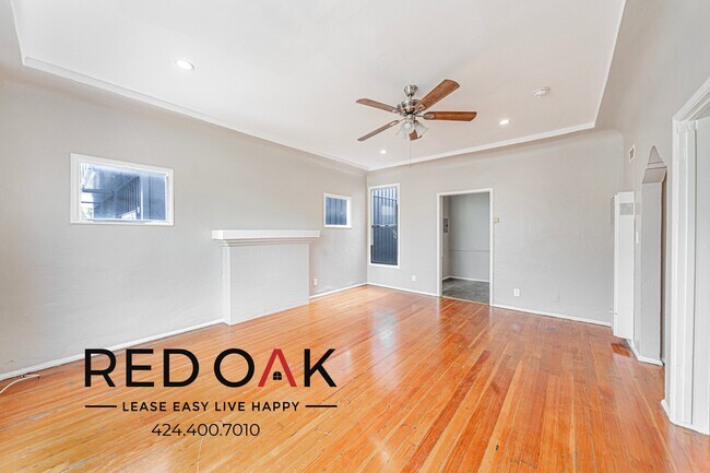 Photo - 366 Hayworth Ave Unit 204