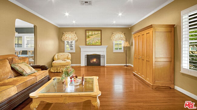 Photo - 2545 Sycamore Dr