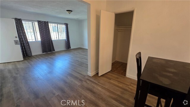 Building Photo - 3856 W 113th St Rental