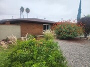 Front Yard - 431 S Simpson Ave Unit A