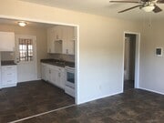 Photo - 1449 E 1st St