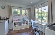 Photo - 1433 Talmadge St Apartment Unit 1435 Talmadge St