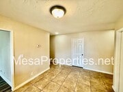 Photo - 677 E Highland Ct House