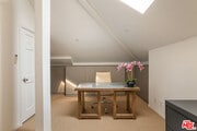 Photo - 1460 N Doheny Dr