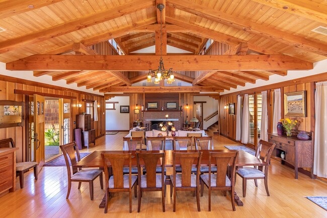 Photo - Masterpiece on Foothill