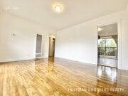 Photo - 2404 2nd Ave Unit 3