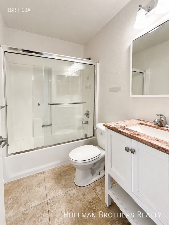 Photo - 860 S Ardmore Ave Unit 306